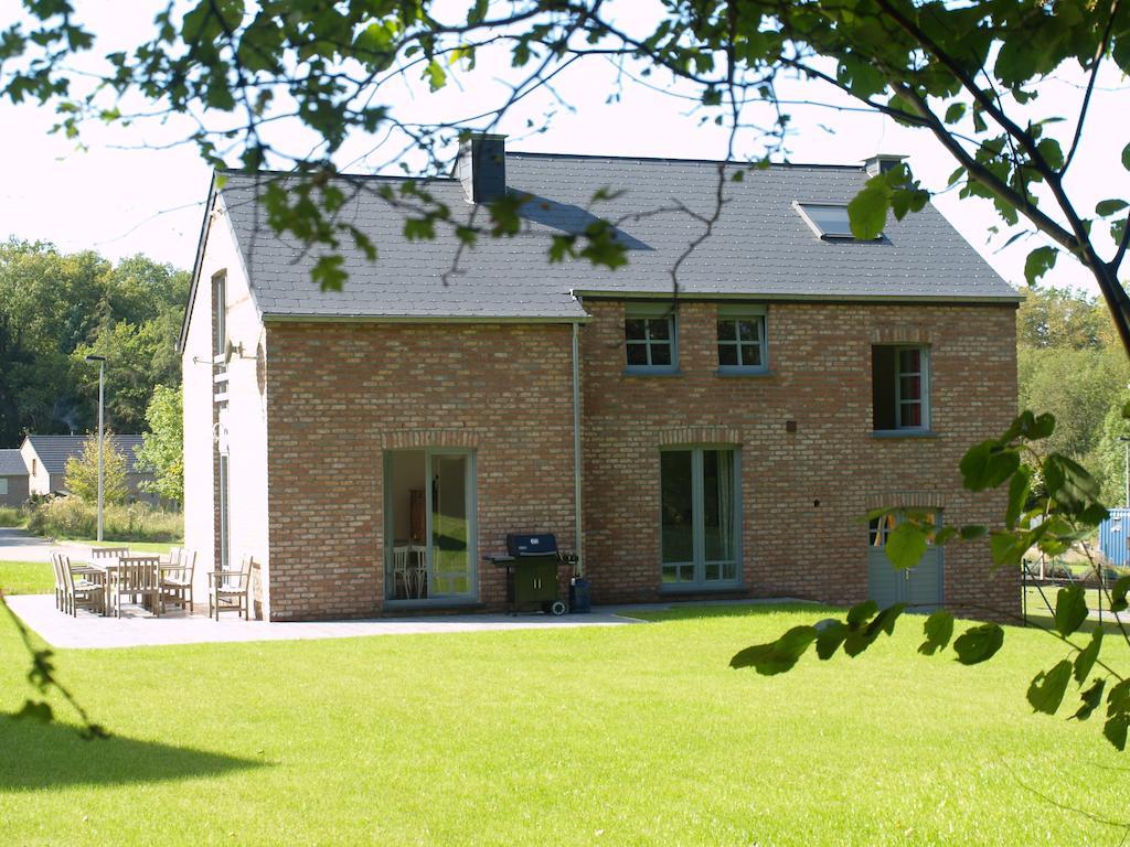 Holiday Home Beausoleil Bomal Kültér fotó