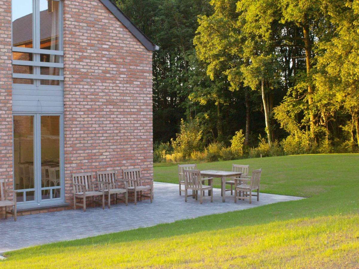 Holiday Home Beausoleil Bomal Kültér fotó