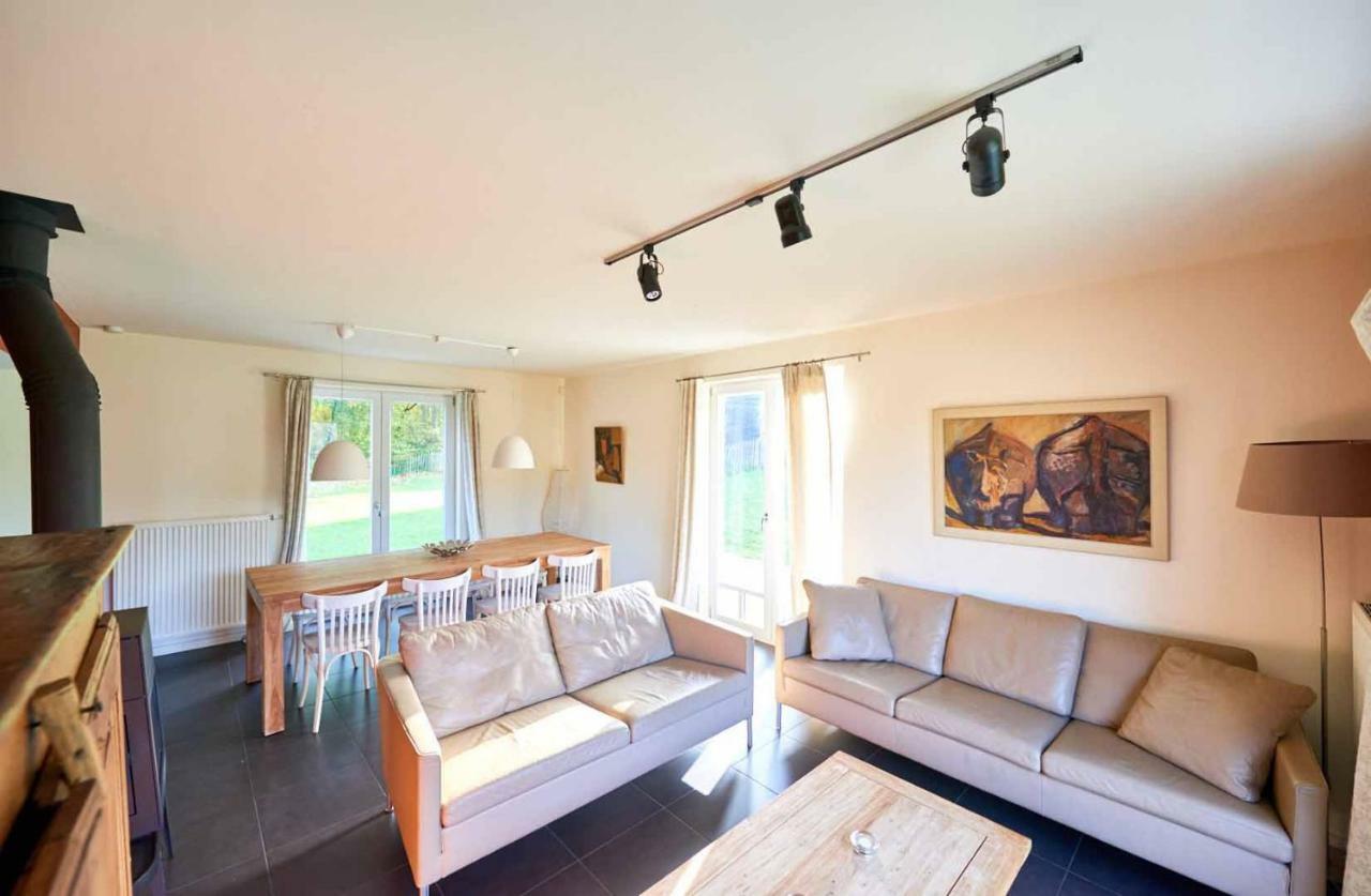 Holiday Home Beausoleil Bomal Kültér fotó