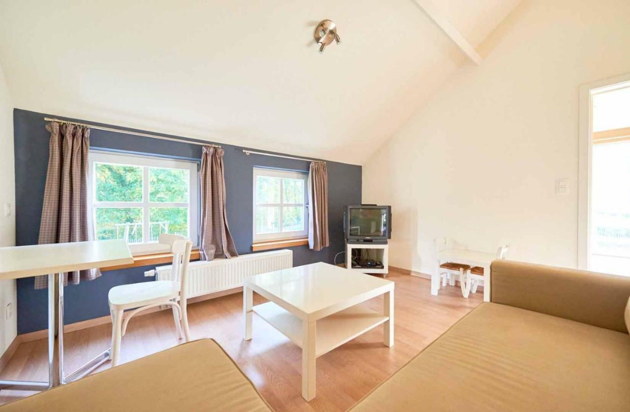 Holiday Home Beausoleil Bomal Kültér fotó